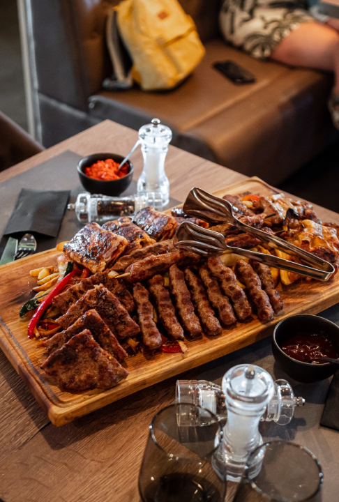 FOTO Blagdanski domjenci uz četiri vrhunska menija u Leonardo BBQ & More!