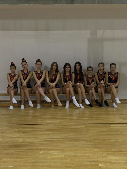 FOTO Gimnastičarke Dišpeta na 'Jadro kupu' uspješno završile s natjecanjima osnovnog programa ove godine