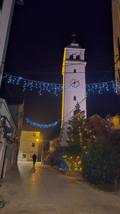 FOTO Advent u Skradinu: Blagdanska radost koju ne smijete propustiti! 