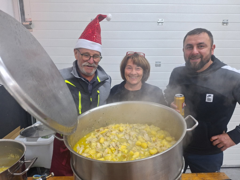 Zlarin slavio tradiciju uz bakalar, pjesmu i dobro raspoloženje