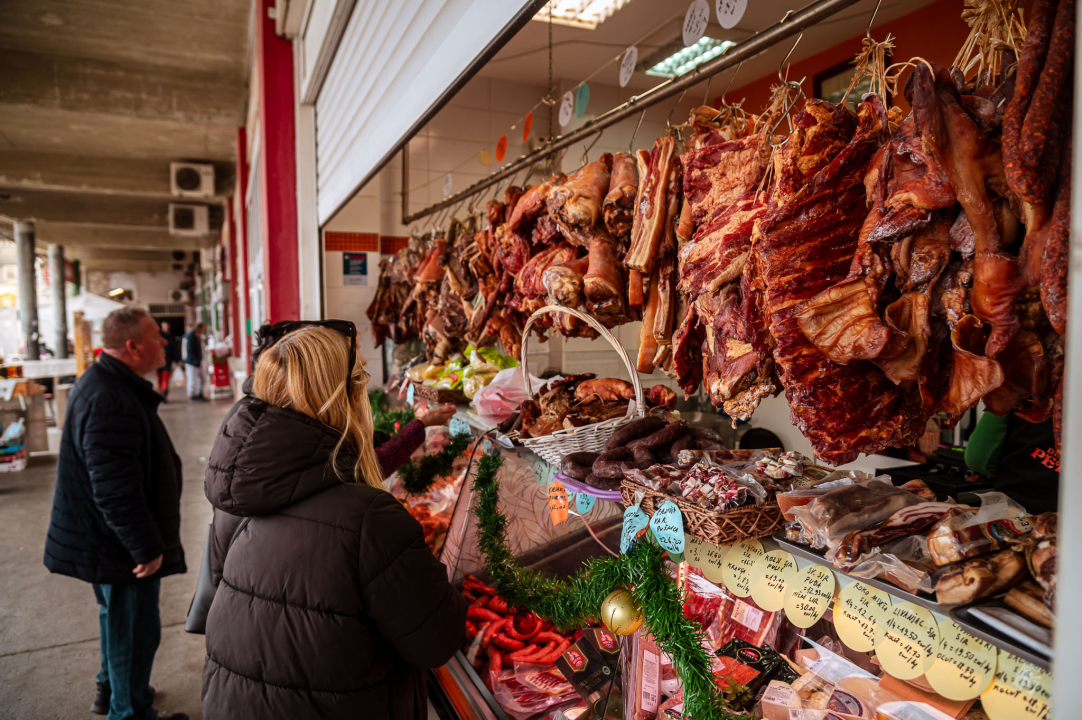 Tuke, pivci, patke i plate: Obogatite blagdanski stol uz Delikatese Petrović