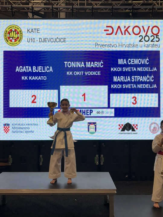 FOTO Karatašice Okita prvakinje Hrvatske u katama, Tonina Marić prva i pojedinačno, osvojena i bronca