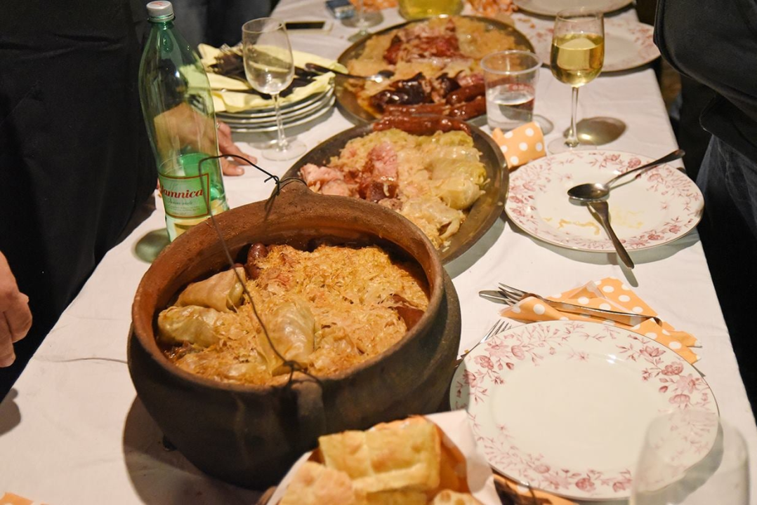 Božić za šibenskim stolom: (A)rambašići, bakalar i uspomene koje traju