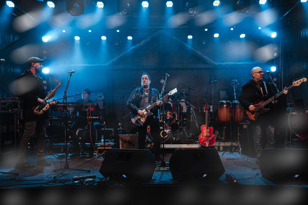 Neno Belan svojim hitovima na Adventuri raspjevao Šibenčanke i Šibenčane 