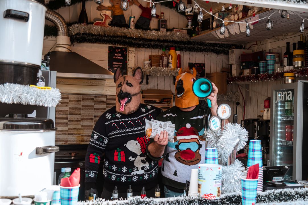 FOTO Idemo do grada: Doživite s nama čaroliju adventskih kućica