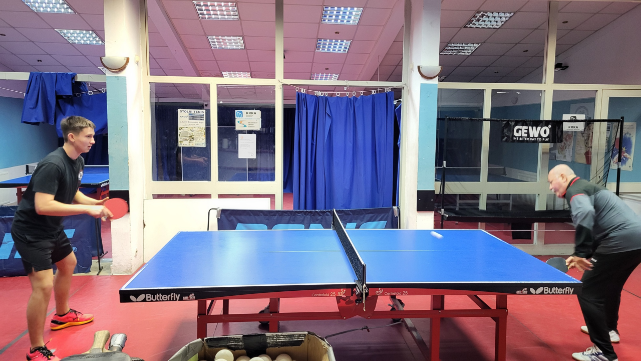 FOTO Završen jesenski dio Stolnoteniske lige Šibenika, ekipa Ferata na učinku osam od osam