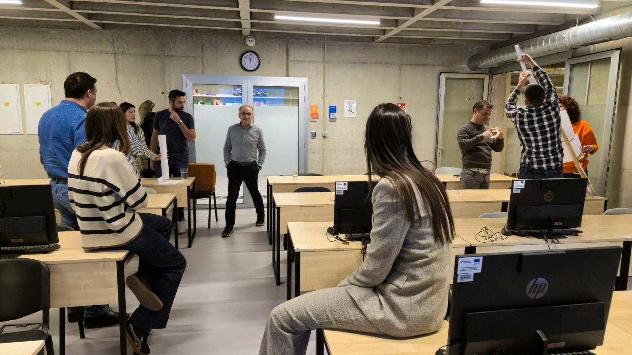 'Brza prilagodba i agilno učenje': Održana interaktivna edukacija u šibenskom Trokutu