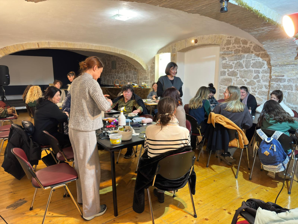 'Visianijev vuneni vrt': Održana radionica filcanja za odrasle 