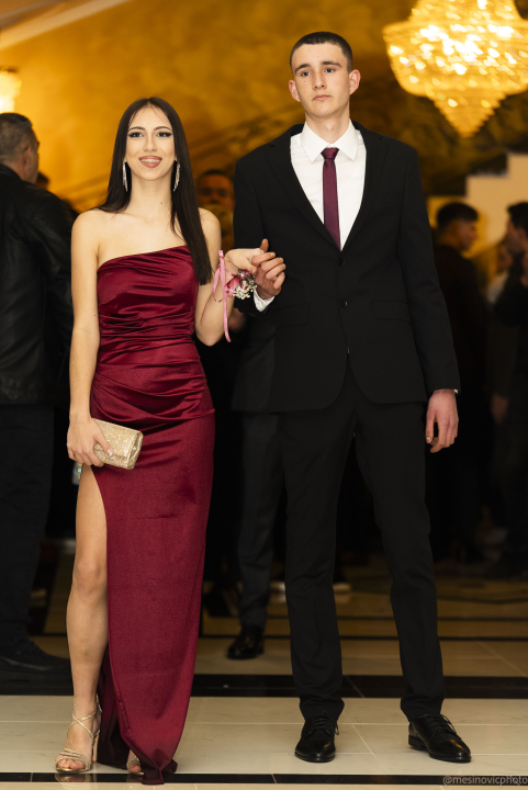 Zavirite na maturalni ples šibenske Industrijsko-obrtničke škole (1)