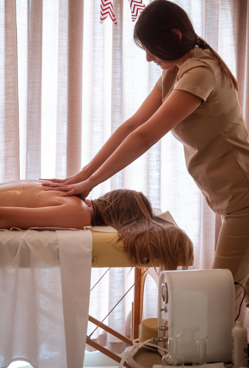 FOTO Ne znate što pokloniti za Valentinovo? Aura Harmony salon nudi 10 posto popusta na sve!