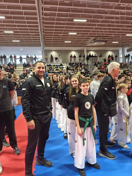 FOTO Taekwondo klub Solaris uspješan u Sesvetama: Vukić i Tudić najbolje borkinje turnira, sestrinski derbi u finalu juniorki