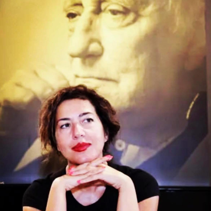 Olja Runjić, književnica, pjesnikinja, dramatičarka i scenaristica koju je rodni Šibenik odredio