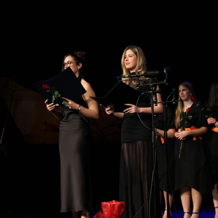 Koncert klape Gimnazijalke u šibenskom kazalištu