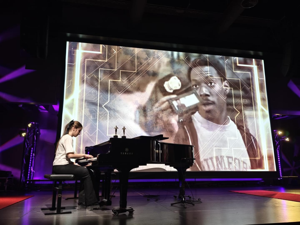 Učenici šibenske glazbene škole koncertom donijeli Hollywood u Arsen