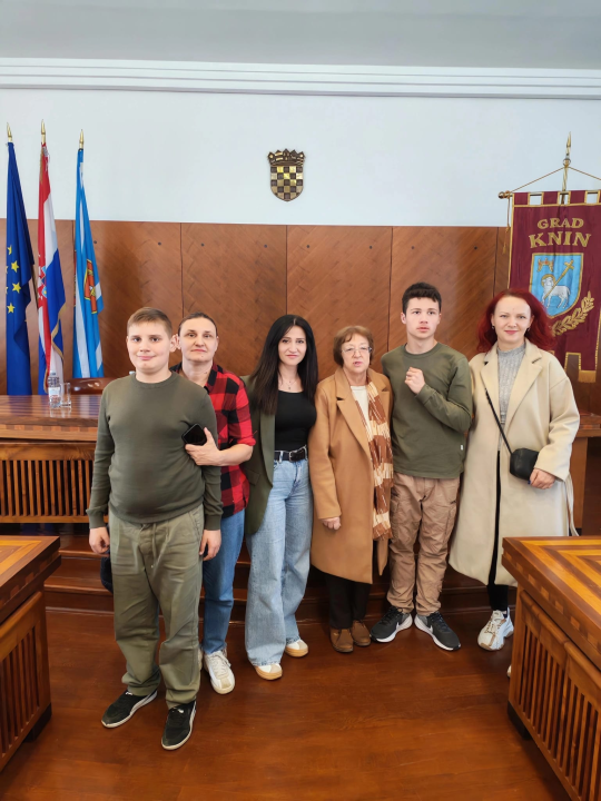 U kninskoj Gradskoj vjećnici održano predavanje o autizmu