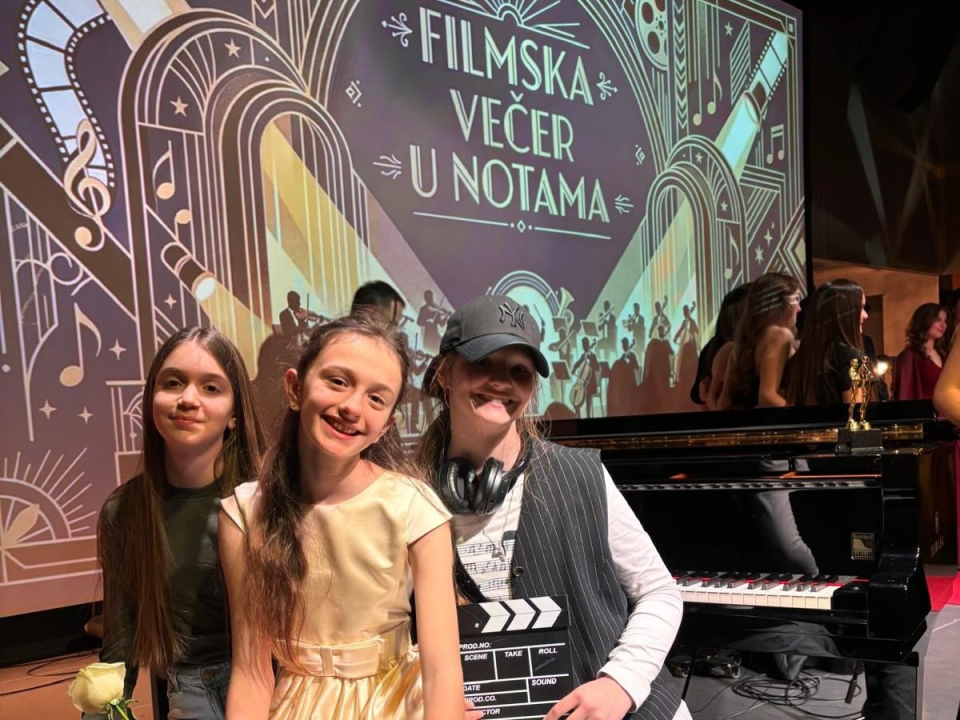 Učenici šibenske glazbene škole koncertom donijeli Hollywood u Arsen