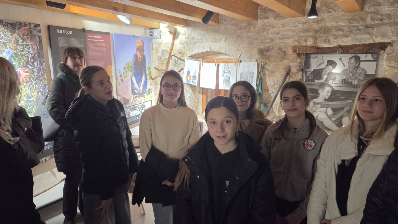 Očuvanje tradicije i identiteta: U betinskom muzeju otvorena izložba učeničkih radova