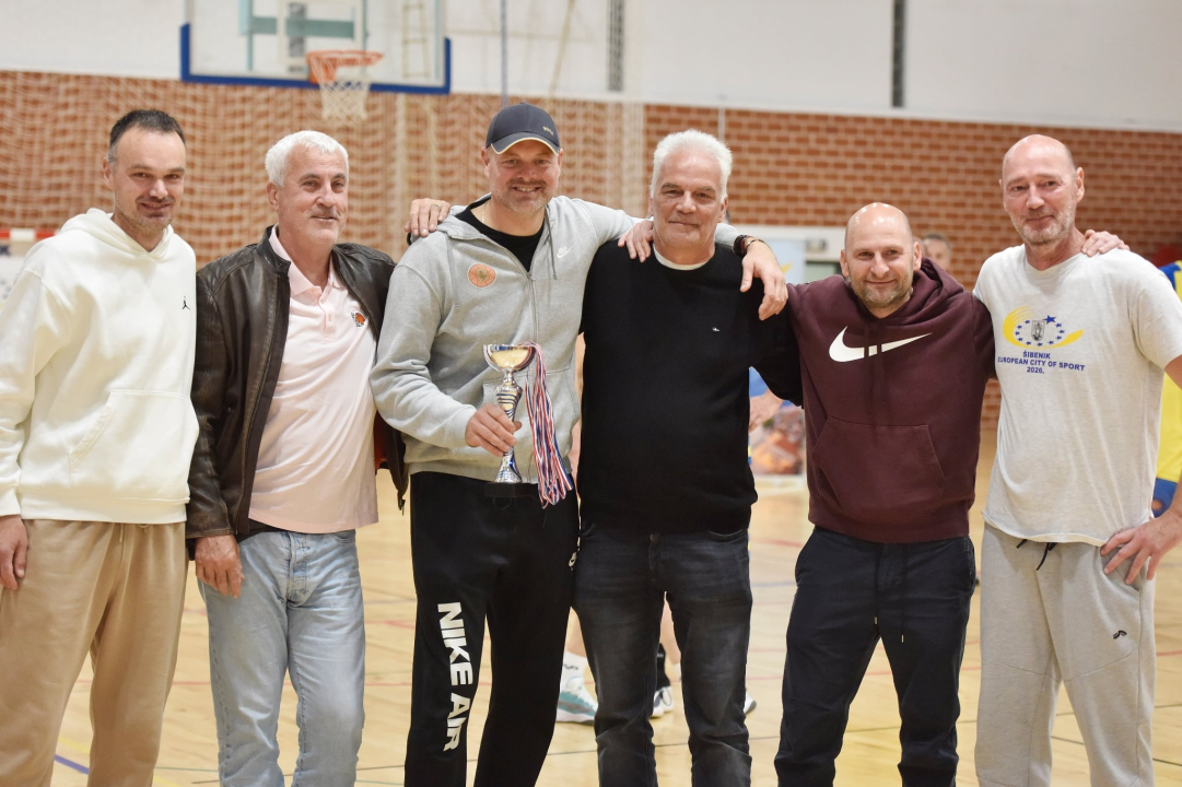 UKV Vitalac Split pobjednik veteranskog košarkaškog turnira u dvorani OŠ Meterize