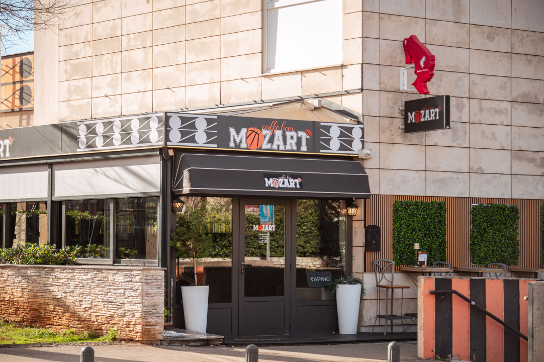 FOTO Mozart donosi zagaranitiranu zabavu uz poseban event u petak te popularnog Sandija u subotu! 