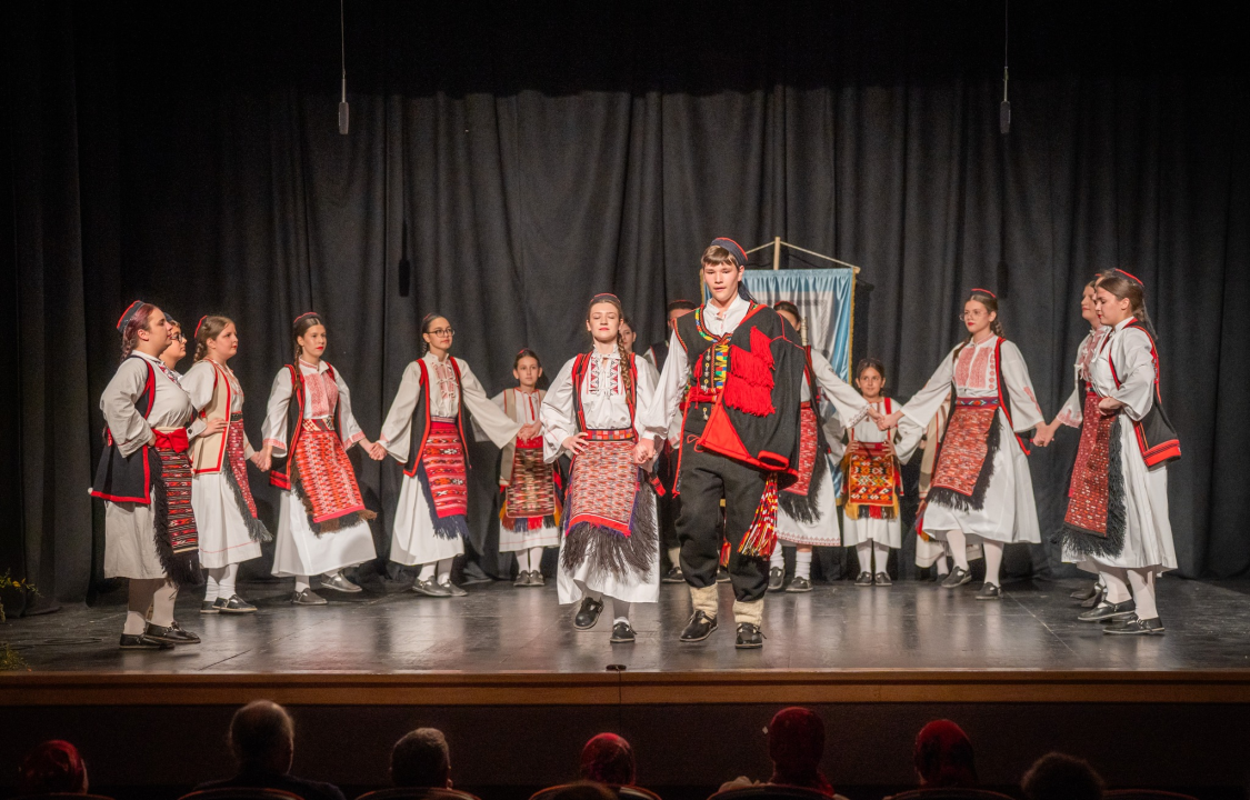 Raskoš županije predstavljat će KUU Zvona Zagore, KUD Zora i KUD Dinara