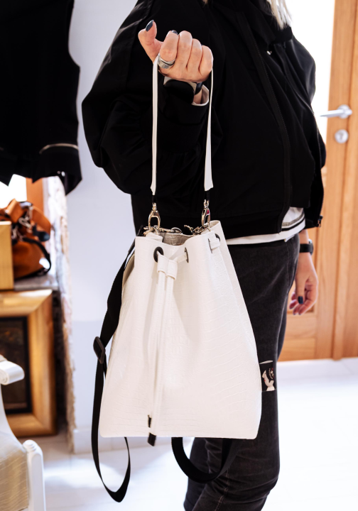 FOTO Ugrabite djela Murtića i Pulitike uz odlične popuste u Galeriji Juraj Dalmatinac!