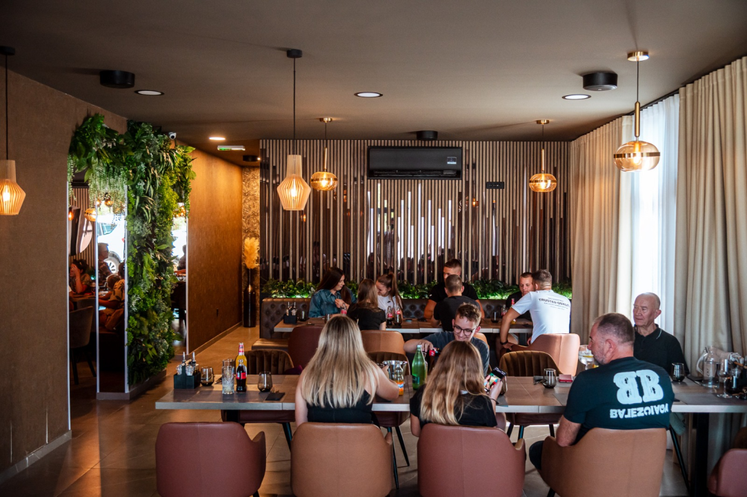 FOTO Proslavite svoje posebne trenutke u Leonardo BBQ & More!