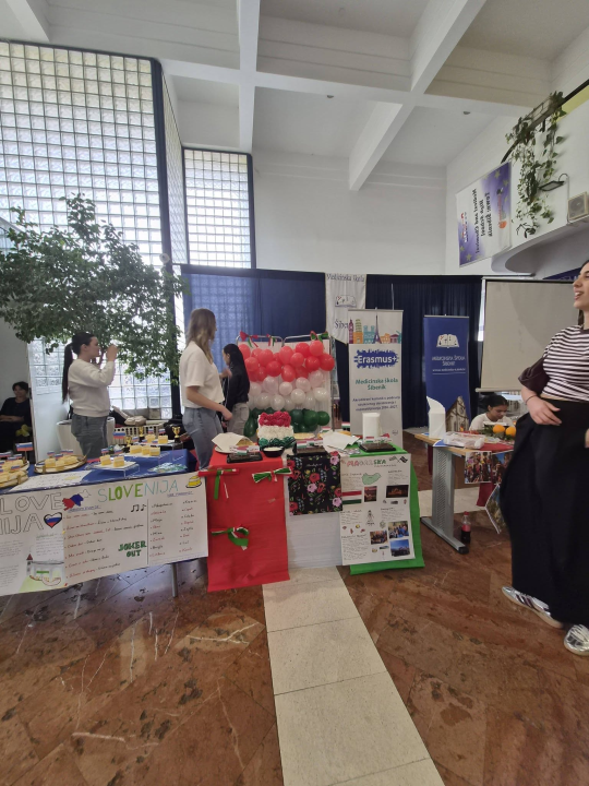 Medicinska škola Šibenik obilježila Dan škole i Međunarodni dan sestrinstva