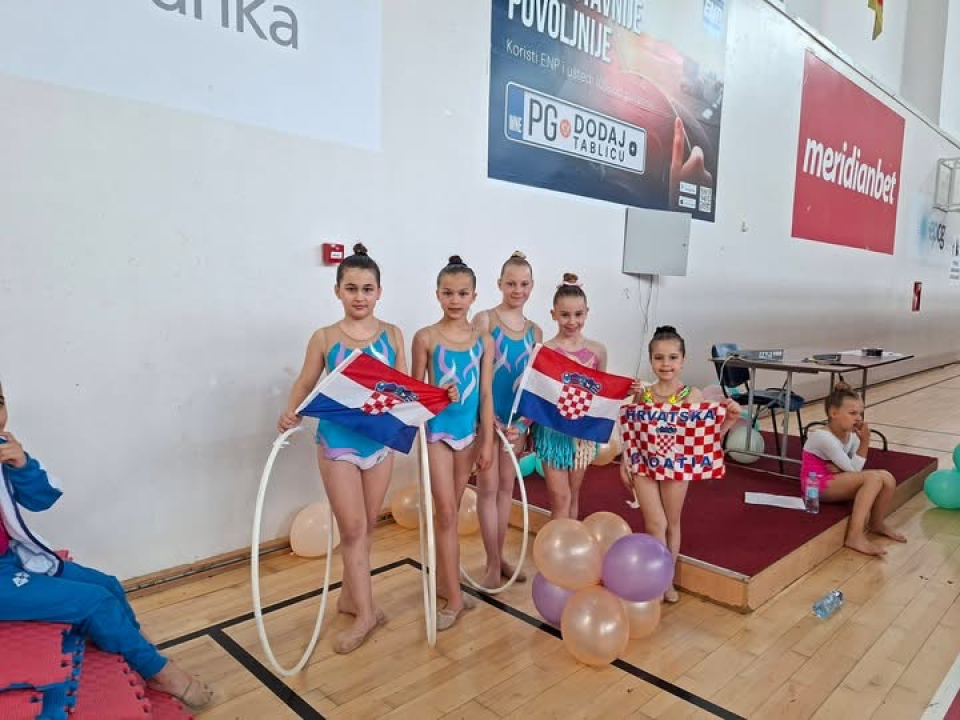 Šibenske gimnastičarke izvrsne na natjecanju u Crnoj Gori