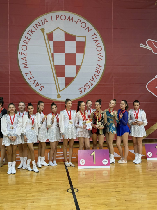 FOTO Šibenske mažoretkinje dobar domaćin trećeg 'Sunny Sidea', uz osvojenih 17 medalja