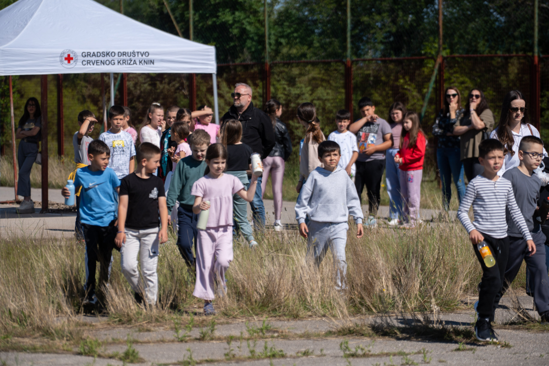 Civilna zaštita uspješno evakuirala učenike i djelatnike Osnovne škole Kistanje