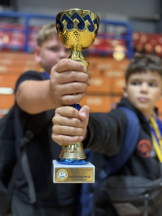 Novi uspjeh članova karate kluba Okit iz Vodica. Osvojili ukupno 10 medalja