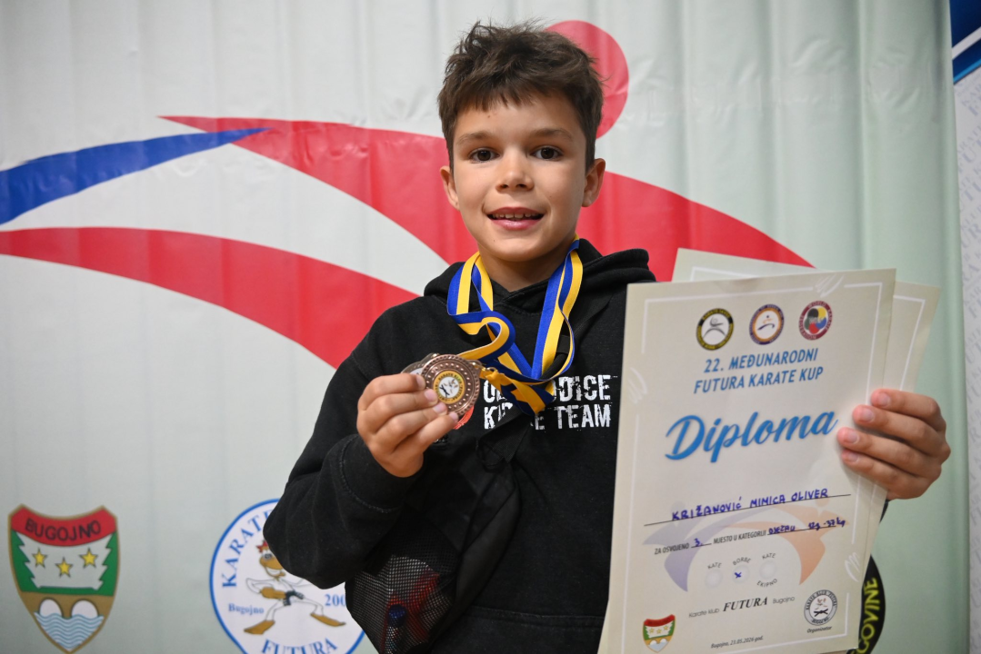 Novi uspjeh članova karate kluba Okit iz Vodica. Osvojili ukupno 10 medalja