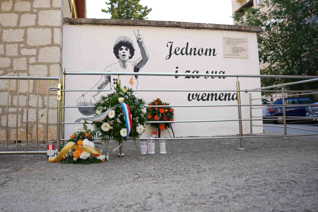Šibenik obilježio obljetnicu tragične smrti Dražena Petrovića: 'Djeci trebamo prenositi ideju da se trud isplati'