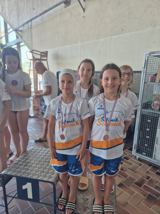 FOTO Četiri pojedinačne i dvije štafetne medalje za PK Šibenik na Prvenstvu Dalmacije