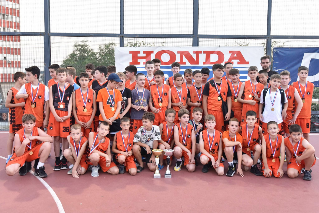 FOTO Završena još jedna sezona Županijske košarkaške lige, sudjelovalo preko 200 dječaka i djevojčica