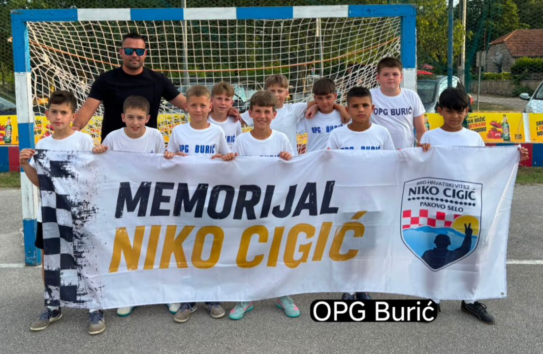 FOTO Završnica malonogometnog memorijala u Pakovu Selu: Večeras saznajemo tri polufinalista