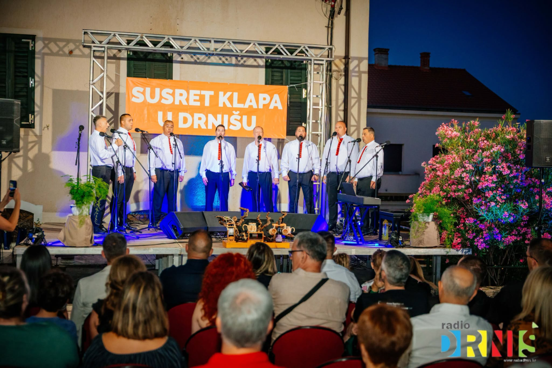 16. Susret klapa