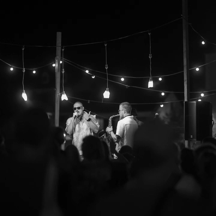 Donosimo atmosferu sa Zlarin Street Music Festivala: Pocket Palma večeras u velikom finalu