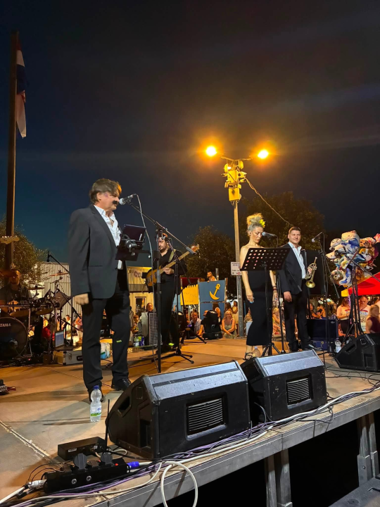 Tradicionalne Trke tovara održane u Pirovcu: Posjetitelji se zabavljali uz hitove legendarnog Miše Kovača