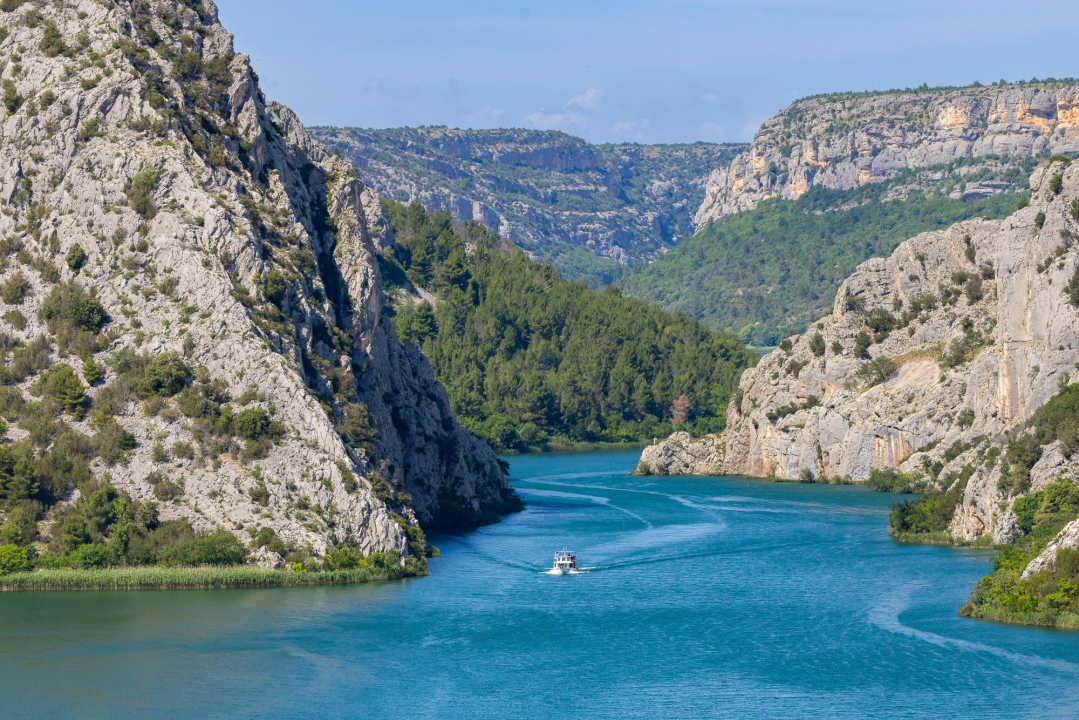 FOTO Ukrcajte se na najljepše putovanje kroz Nacionalni park Krka