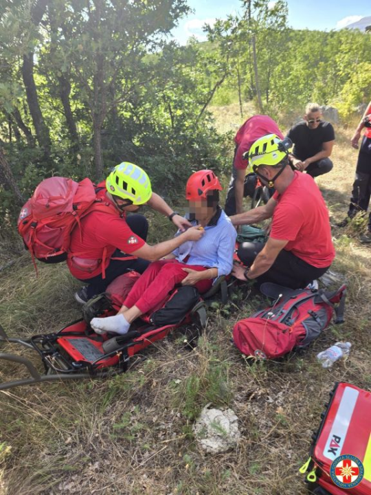Već četvrti dan šibenski HGSS-ovci tragaju za ženom na Kapriju, jučer spašavali planinarku s Dinare