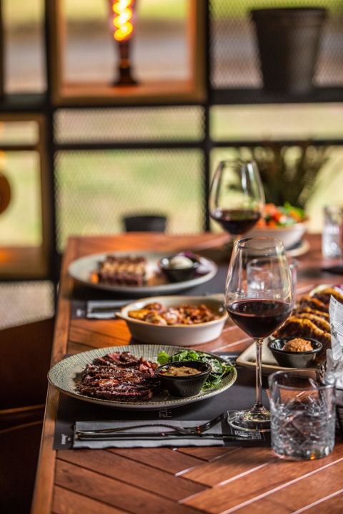 Jedan restoran, bezbroj razloga za posjet: U Batku u Ražinama vas čeka vrhunski roštilj, odlična vina i pokoji noviteti