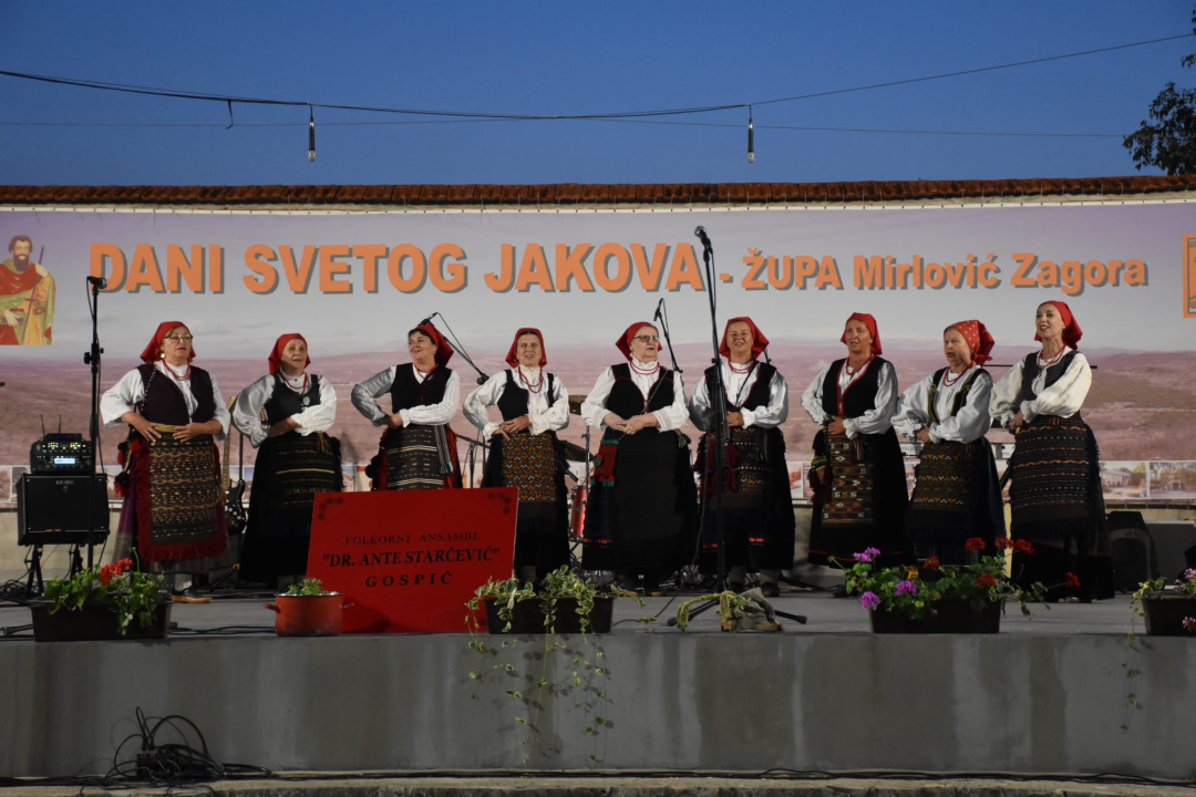 FOTO Tradicionalna Večer folklora održana u Mirloviću