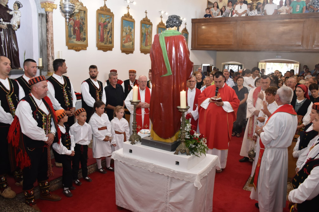 FOTO Velik broj vjernika okupio se na obilježavanju blagdana sv. Jakova u Mirloviću