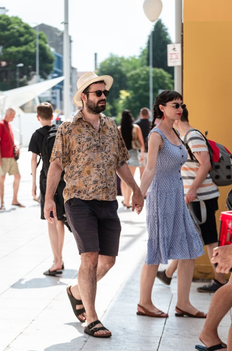 FOTO Bezvremenski klasici i odvažni ljetni detalji: Što se nosilo ulicama Šibenika ovog tjedna