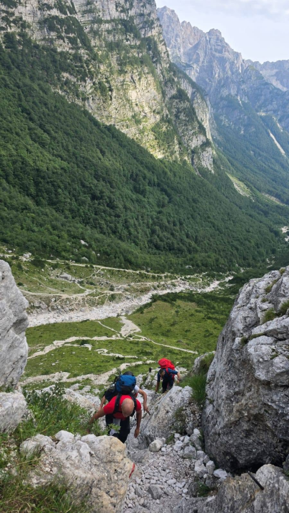 Drniški planinari popeli se na Triglav: 'Ne krijemo oduševljenje pogledima i prizorima koje nam pruža Triglav i Julijske Alpe'