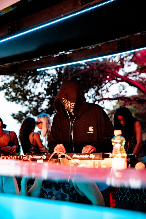 Defected Croatia oprostio se od Tisnog i Garden Resorta nakon deset nezaboravnih godina