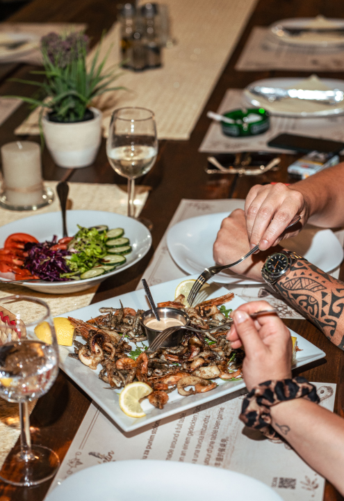 FOTO Kad Mirakul zasvira, Grdelin poslužuje: Peka, riba i steakovi za ljetnu večer koju ne želite propustiti!