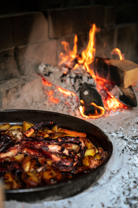 FOTO Kad Mirakul zasvira, Grdelin poslužuje: Peka, riba i steakovi za ljetnu večer koju ne želite propustiti!