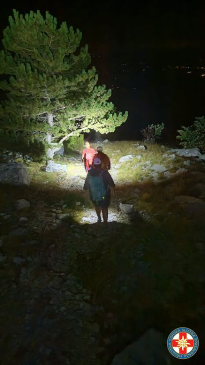 Spašavatelji HGSS stanice Šibenik u noćnoj akciji spasili dvije promrzle planinarke na Dinari